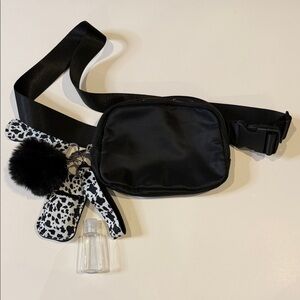 Elegant Black Crossbody Bag with Keychain